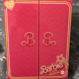 Barbie The Movie NIB Fashion Movie Pack 3 Iconic Looks